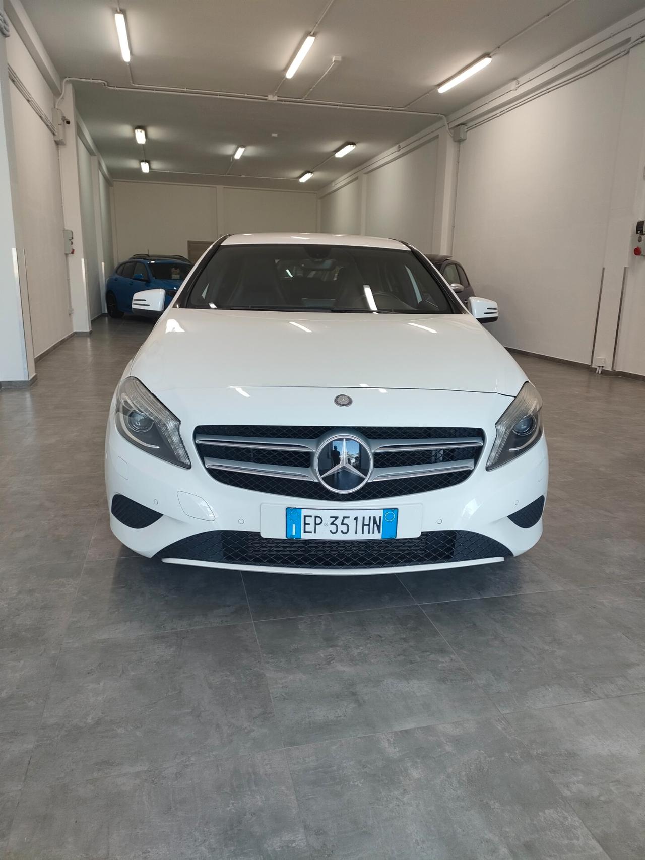 Mercedes-benz A 180 A 180 BlueEFFICIENCY Sport