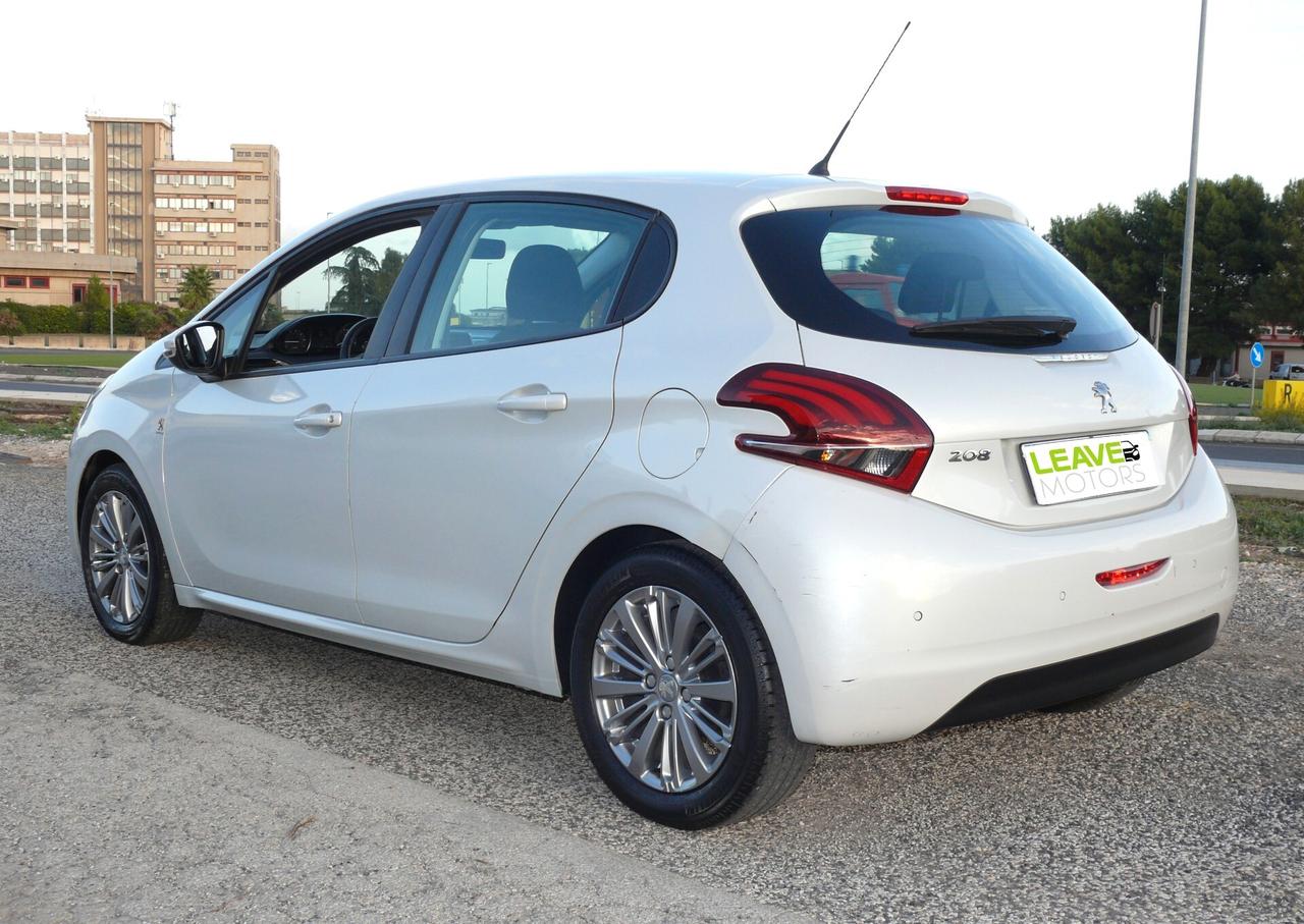 Peugeot 208 Allure (M1220)