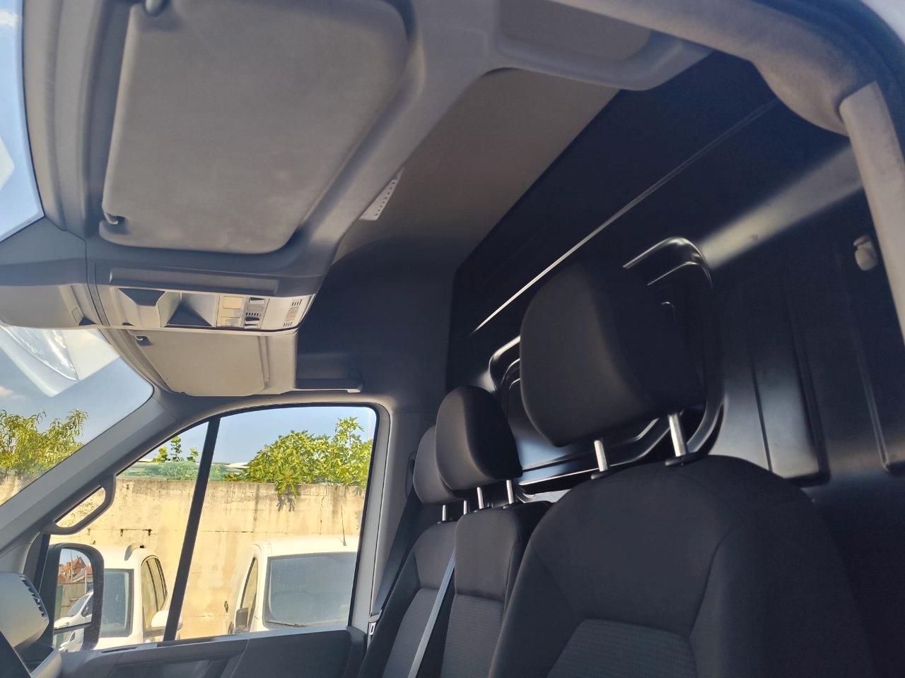 Volkswagen Crafter 35. TDI 140 CV L3H3