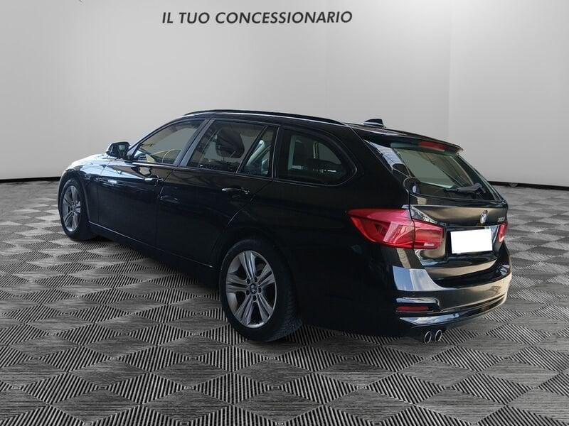 BMW Serie 3 320d Business Advantage Autom.