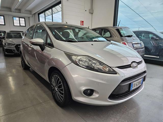 Ford Fiesta Fiesta VI 2008 5p 1.2 16v Titanium c/esp 82cv E5