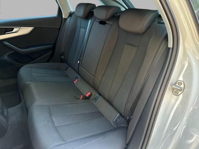 AUDI A4 Avant 35 TDI/163 CV S tronic Business
