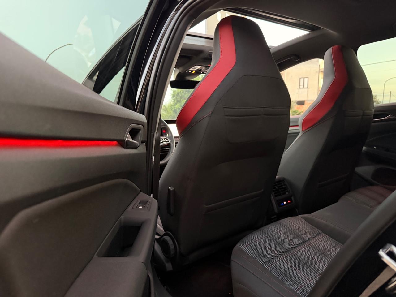 Volkswagen Golf GTI 2.0 TSI DSG TETTO APRIBILE