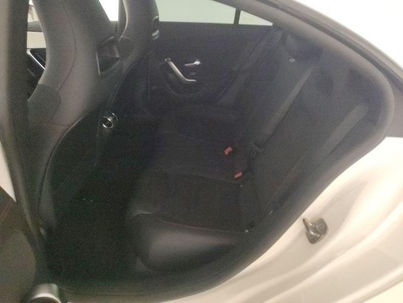 Mercedes-Benz CLA Coupé CLA Coupe 200 d Premium auto