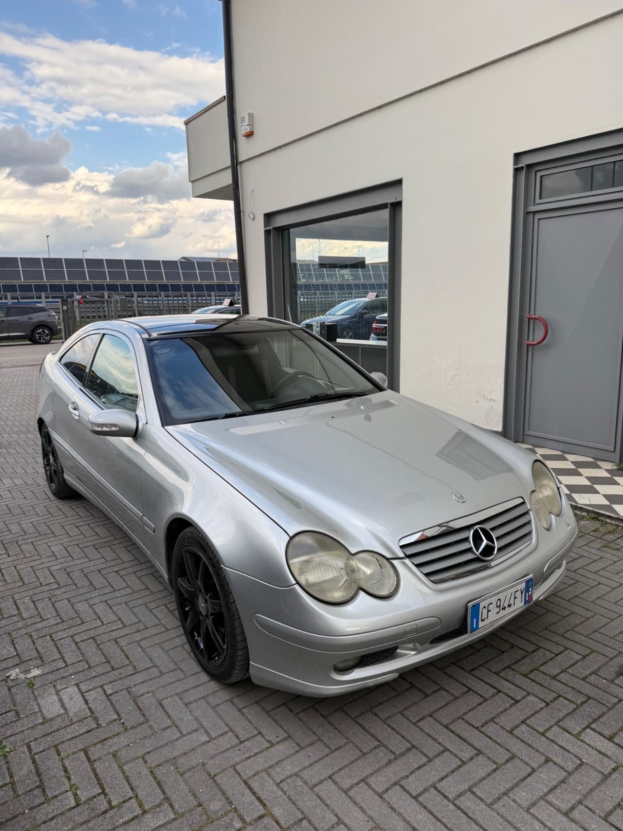 Mercedes-benz C 220 CDI cat Sportcoupé Avantgarde
