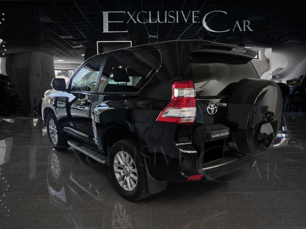 TOYOTA - Land Cruiser - 2.8 D4-D 5p. Lounge