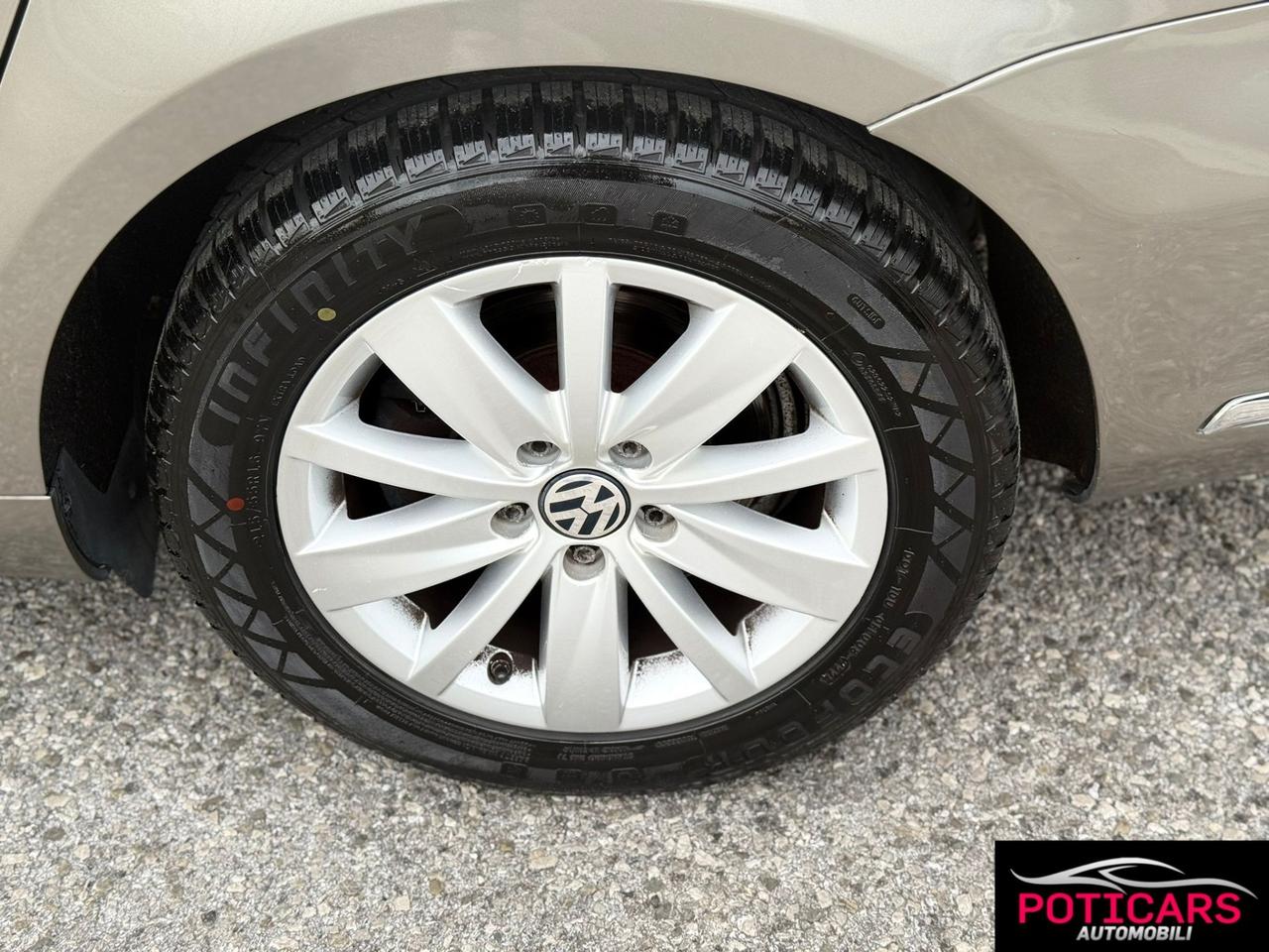 Volkswagen Passat Var 1.6TDI 105 DSG High. BMT