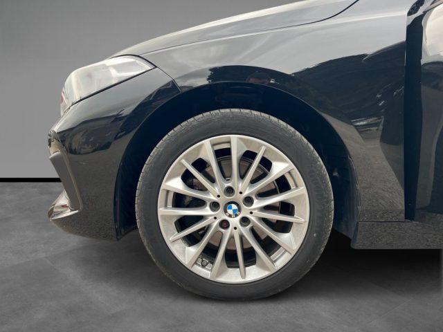 BMW 116 d 5p. Business Advantage