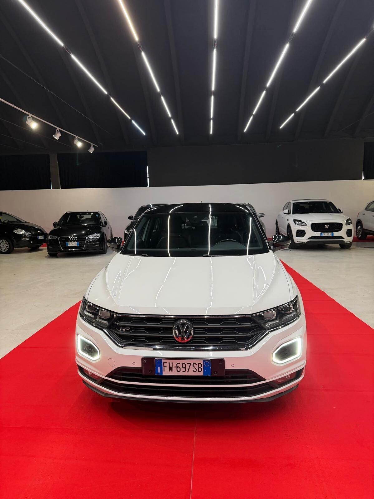 VOLKSWAGEN T-ROC RLINE