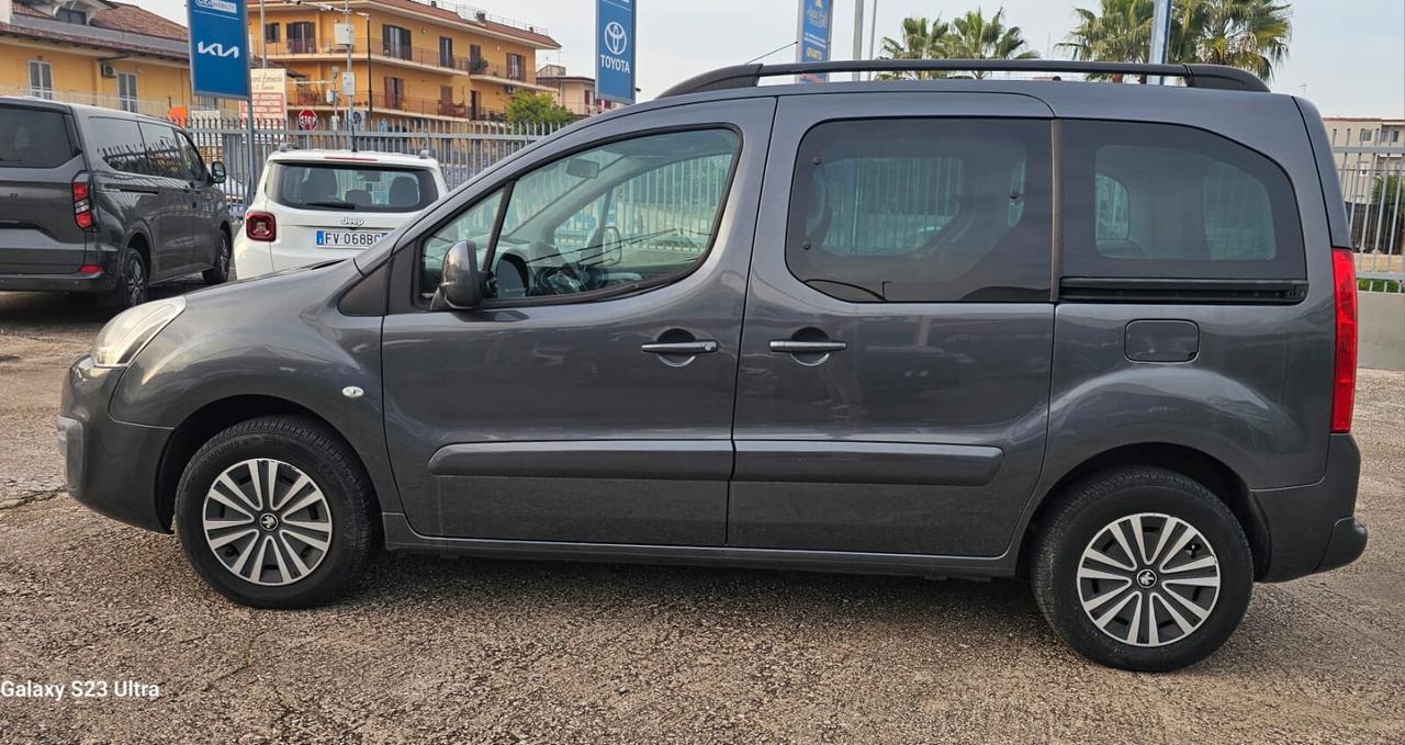 Peugeot Partner HDi 120 CV AUTOCARRO 5 POSTI