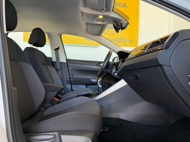 VOLKSWAGEN Polo 1.0 Life NEOPATENTATI / PREZZO REALE