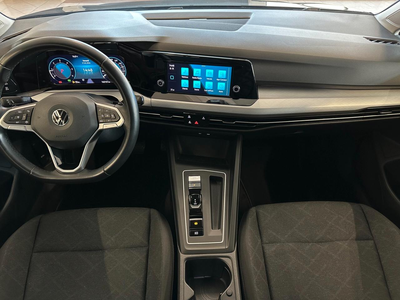 VOLKSWAGEN GOLF 2.0 TDI LIFE 150CV DSG *LED*CARPLAY*SENSORI*