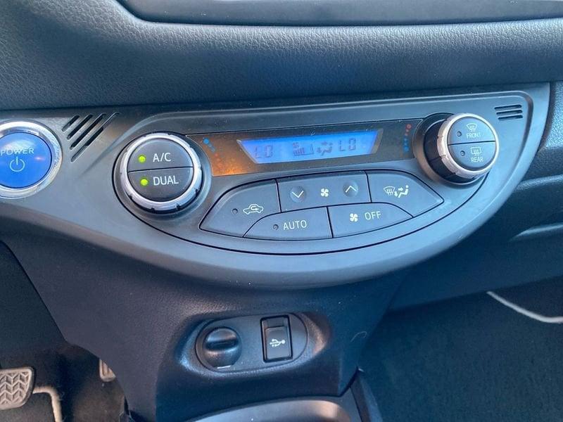 Toyota Yaris 5p 1.5h Lounge Blue