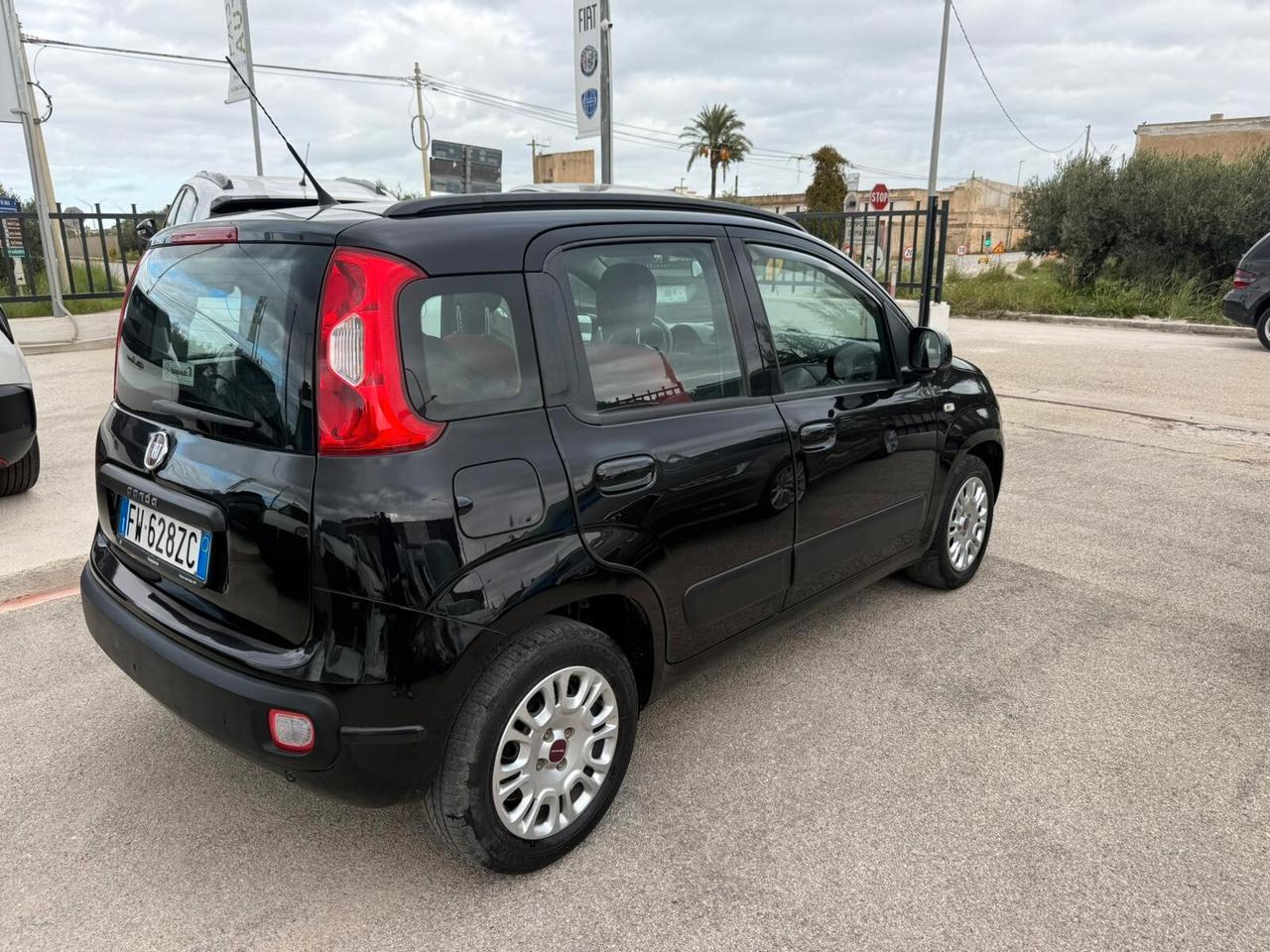 Fiat Panda 1.2 Connected by Wind