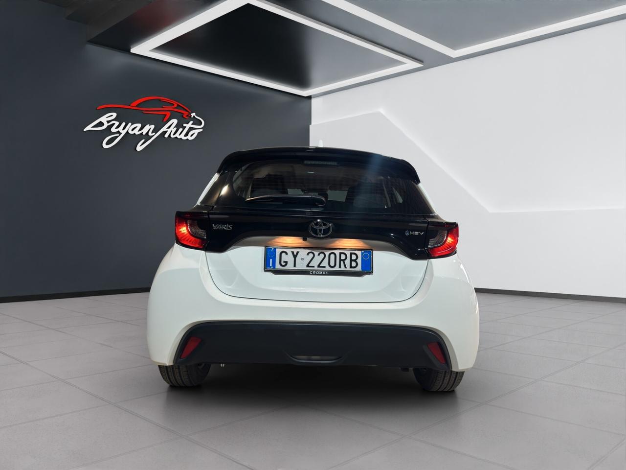 Toyota Yaris 1.5 Hybrid 5P Active *PROMO* IVA ESPOSTA