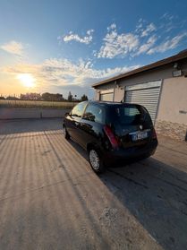 Lancia Ypsilon 1.3 MJT 75 CV Tetto Panoramico
