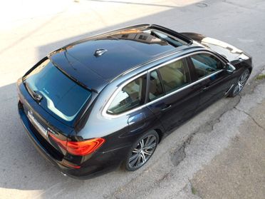 BMW 530d xDrive Touring INDIVIDUAL Pelle-Tetto-HUp