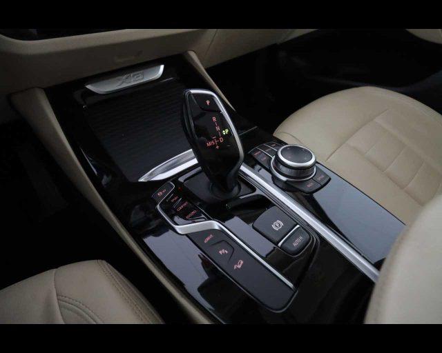 BMW X3 xDrive30e Business Advantage