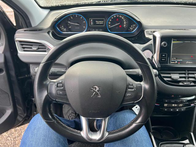 PEUGEOT 2008 1° serie BlueHDi 100 S&S Black Matt