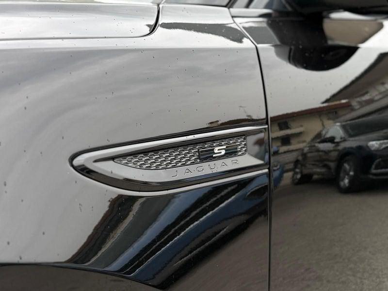 Jaguar E-Pace E-Pace 2.0D 150 CV AWD auto R-Dynamic HSE