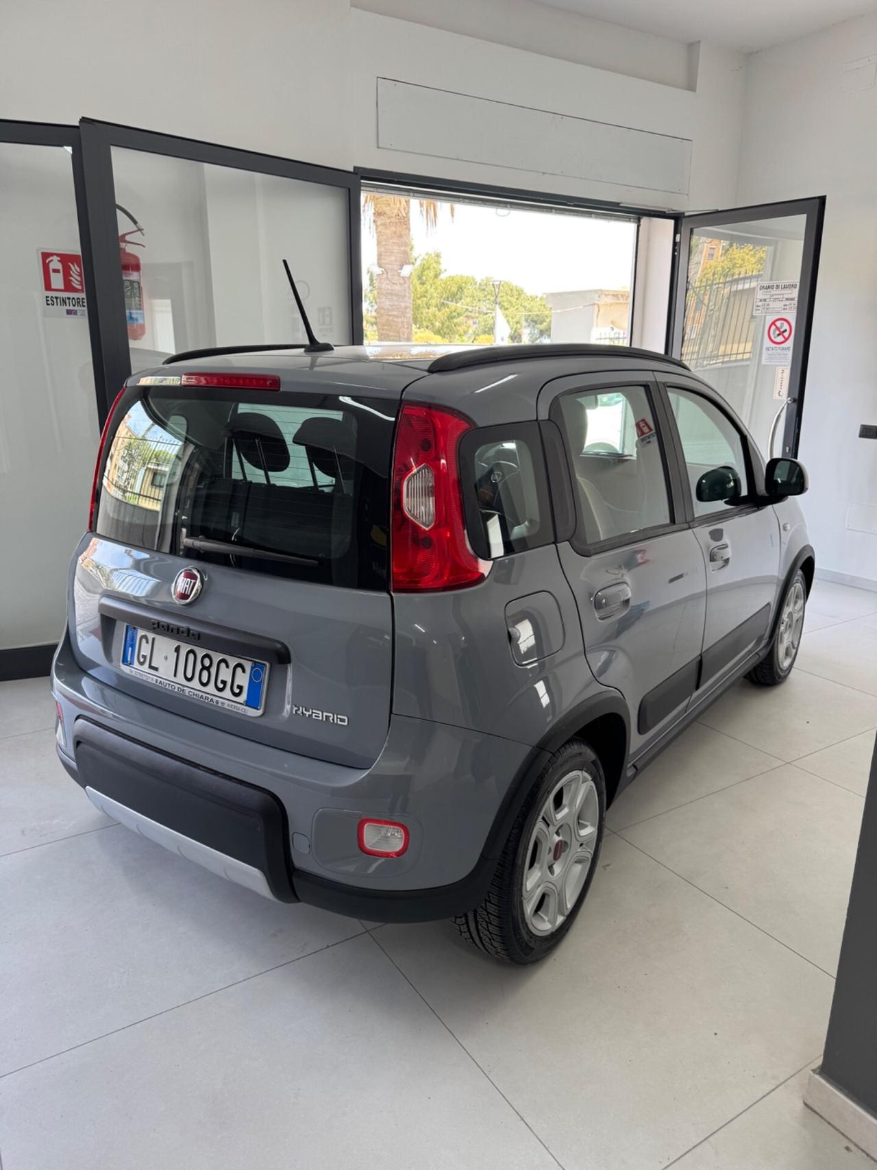 Fiat Panda 1.0 FireFly S&S Hybrid Red