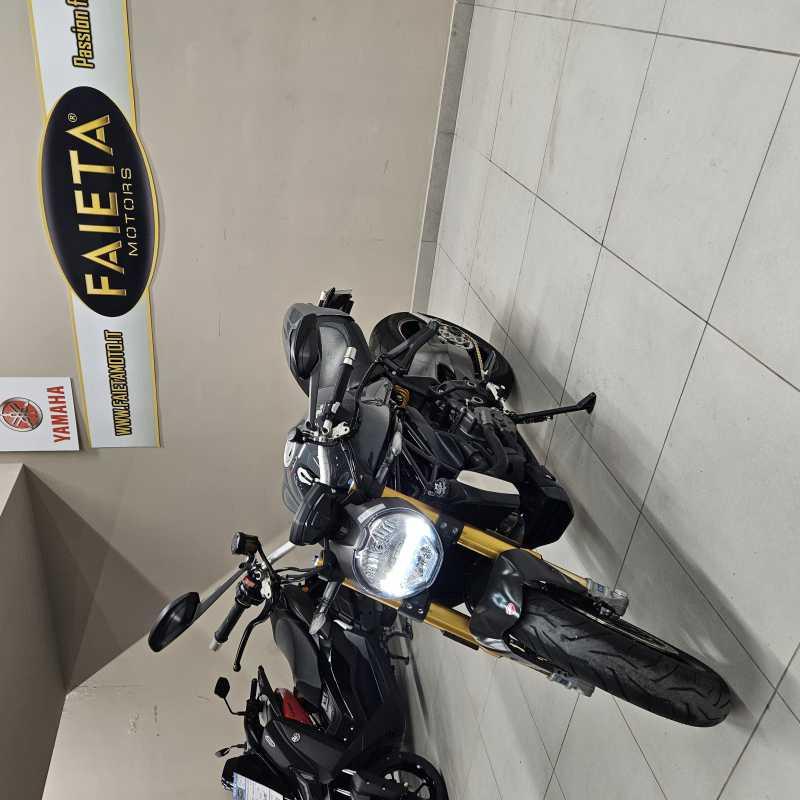 Ducati Monster 1200 S - 2017