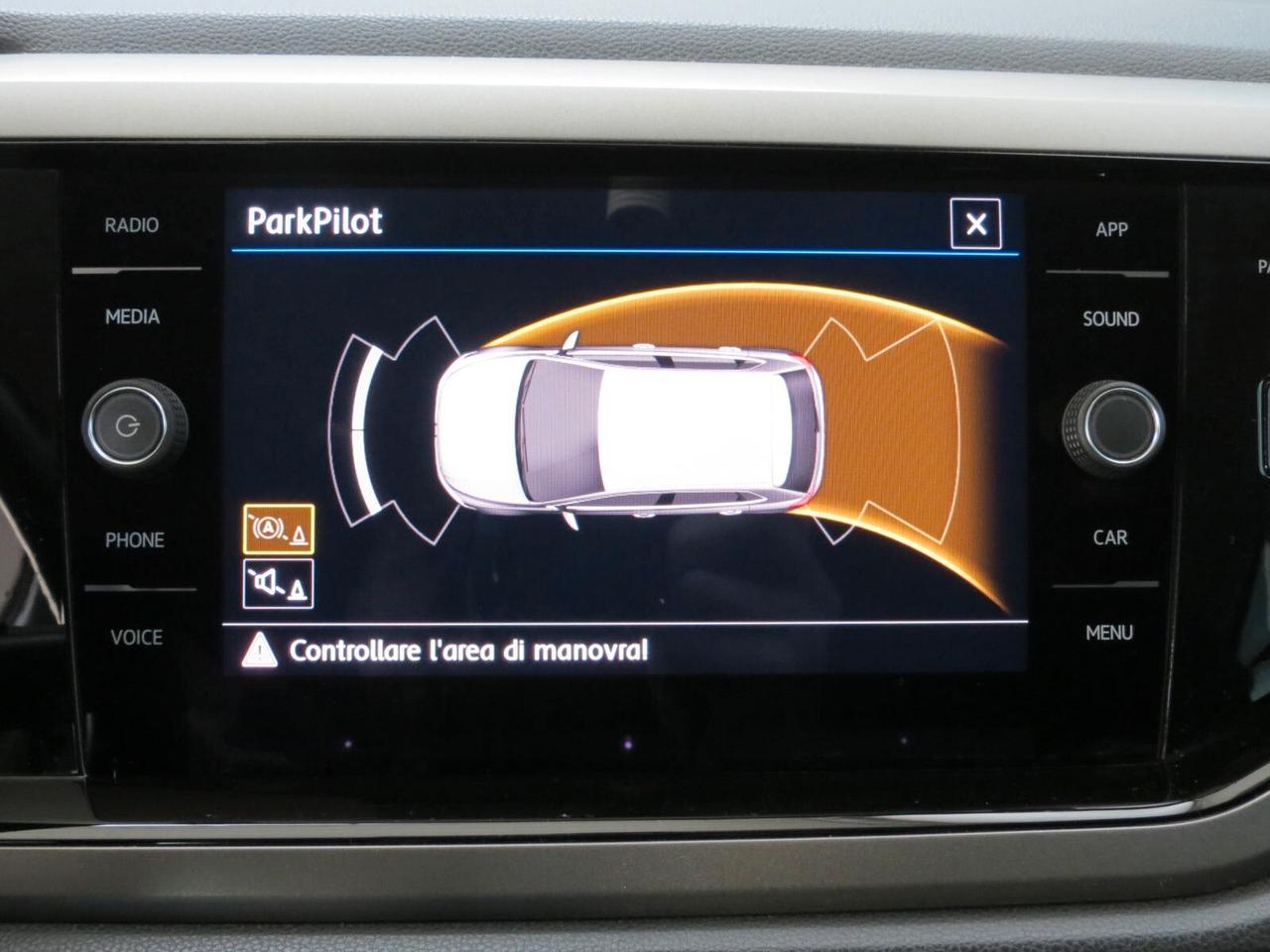 Volkswagen Polo 1.0 TGI 90 CV COMFORTLINE R-LINE