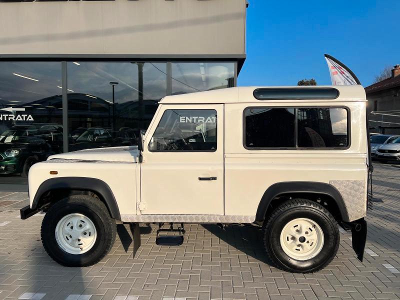 Land Rover Defender 90 SW Defender 90 2.5 tdi County
