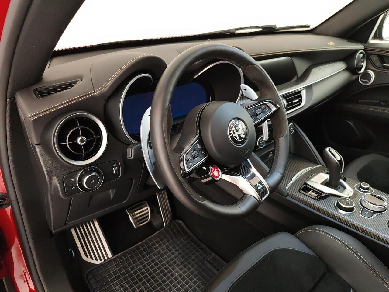 Alfa Romeo Stelvio 2.9 Bi-Turbo V6 520 CV AT8 Q4 Quadrifoglio