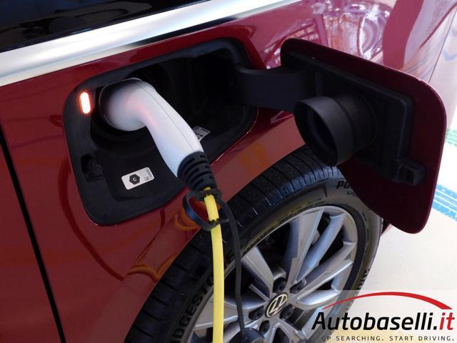 VOLKSWAGEN Multivan 1.4 TSI eHYBRID ENERGETIC PLUG-IN HYBRID 7POSTI