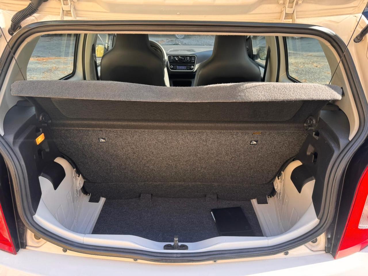 Volkswagen up! 1.0 5p. take GARANZIA 1 ANNO