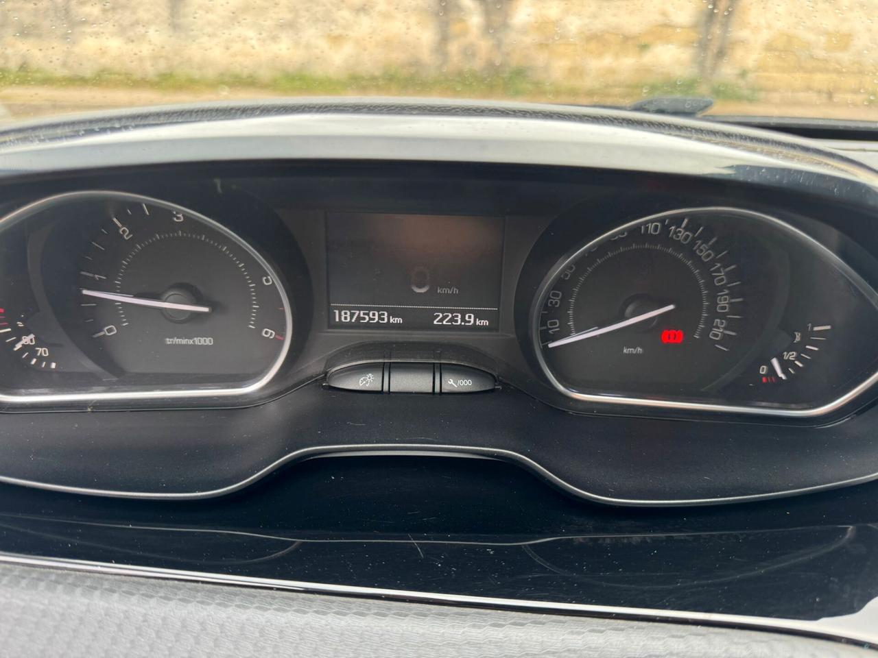 PEUGEOT 208 1.6 BLUEHDI 100CV GT LINE 2016