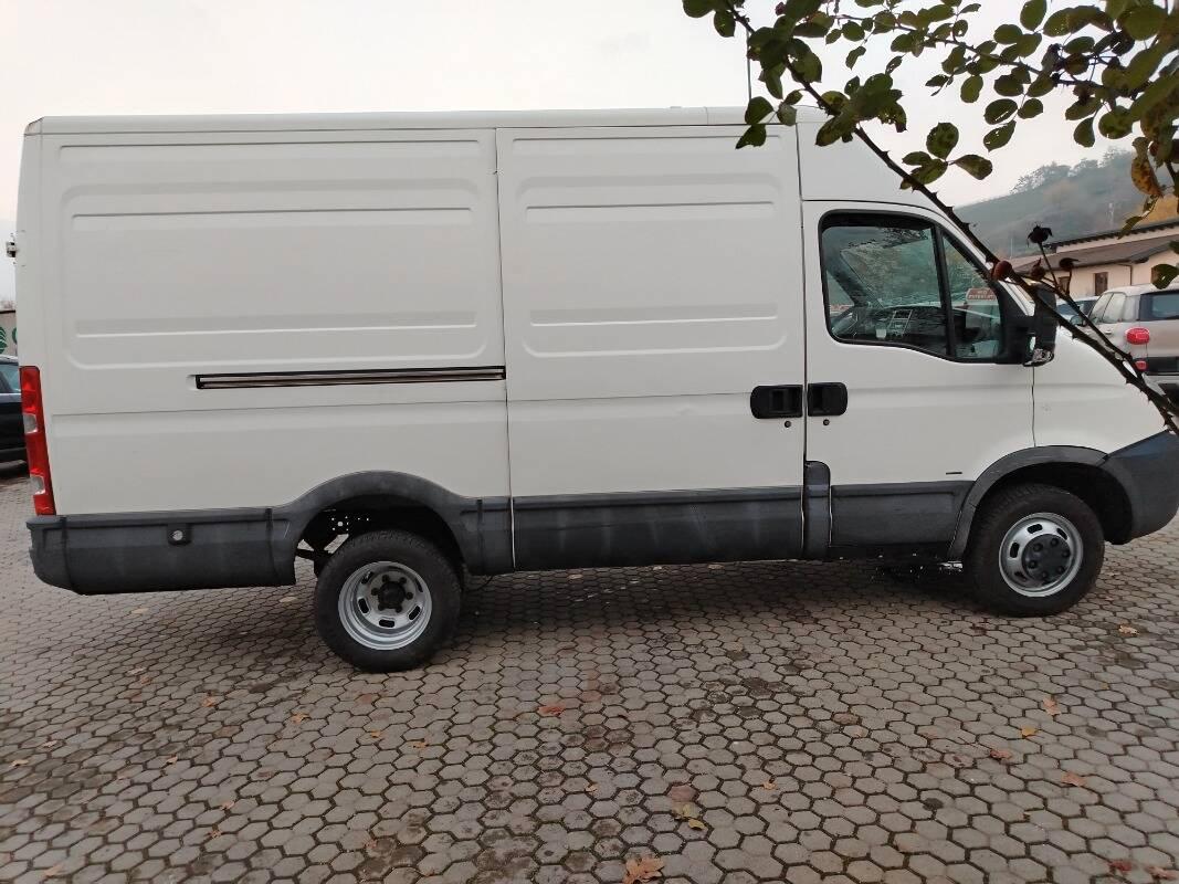 Iveco Daily 35 C12V H3 p.m.