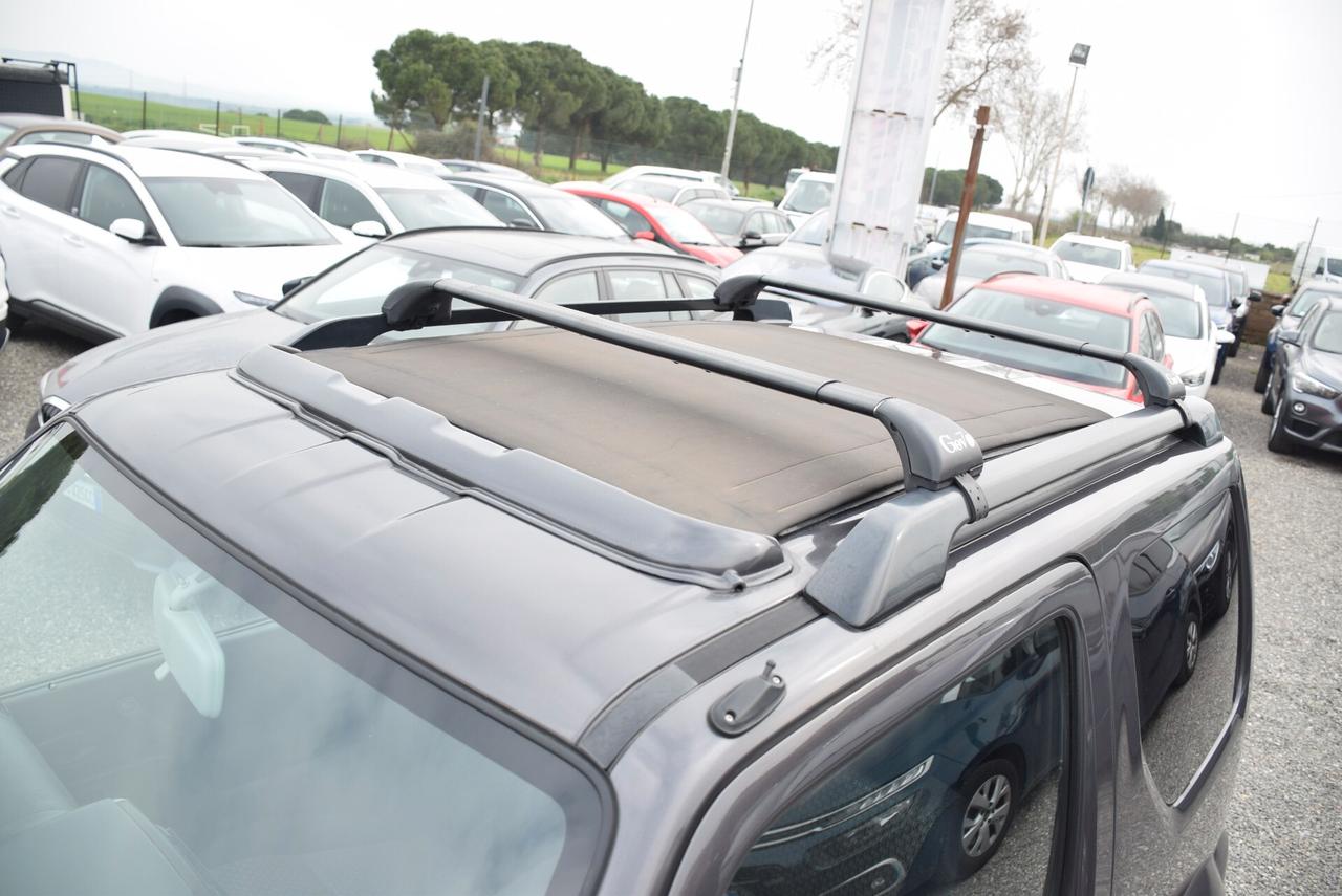 Suzuki Jimny 4X4 - GANCIO TRAINO TETTO PANORAMICO 1.3i 16V 85CV Special NAVI CAM ANDROID CARPLAY