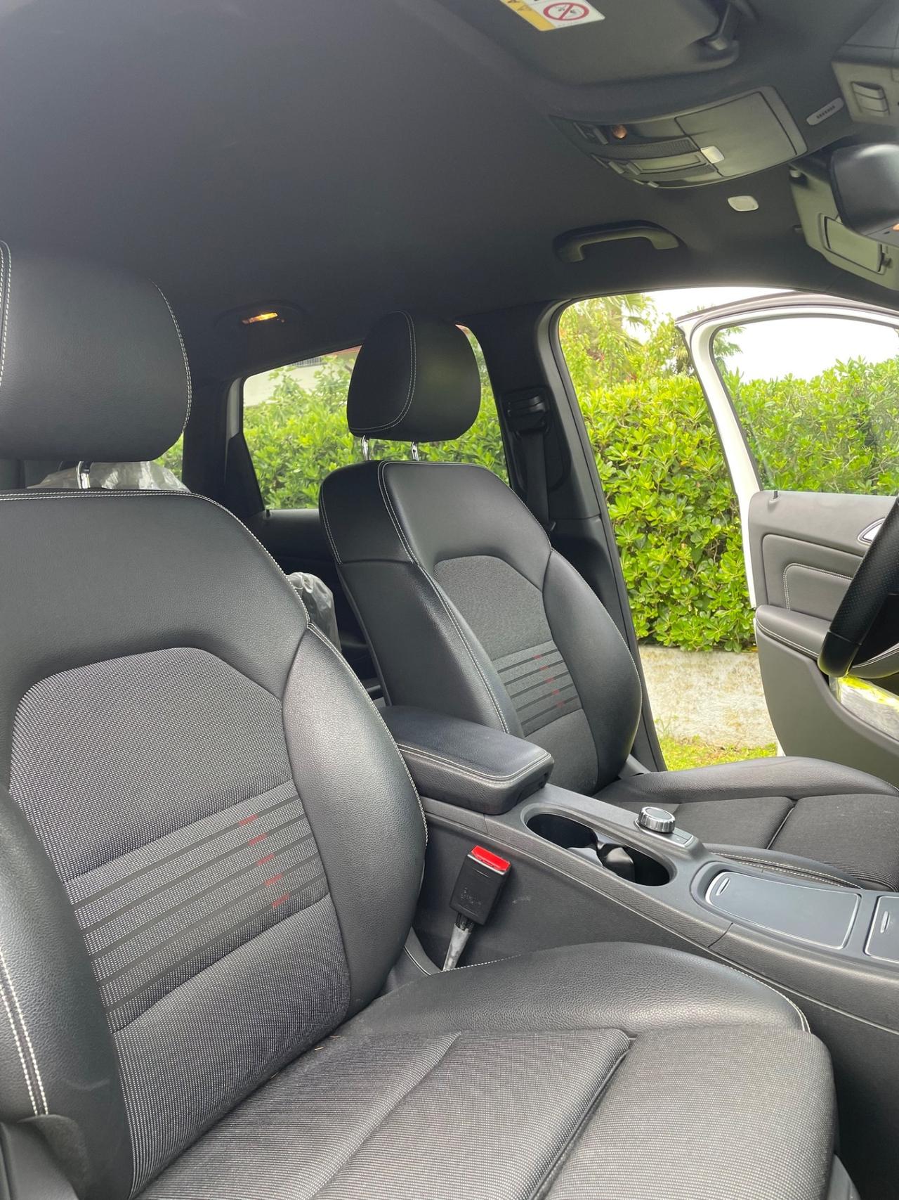 Mercedes-benz B 200 d Automatic Premium