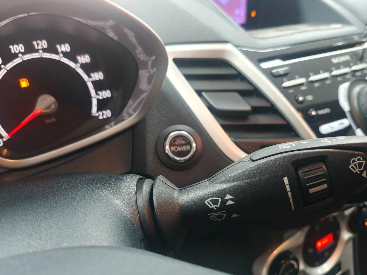 Ford Fiesta 5 Porte Fiesta 5p 1.4 16v Titanium c/esp Gpl E5