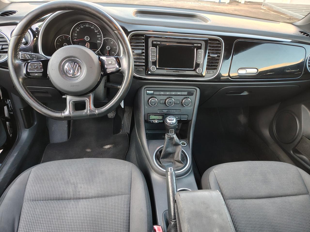 Volkswagen Maggiolino 1.6 TDI Design
