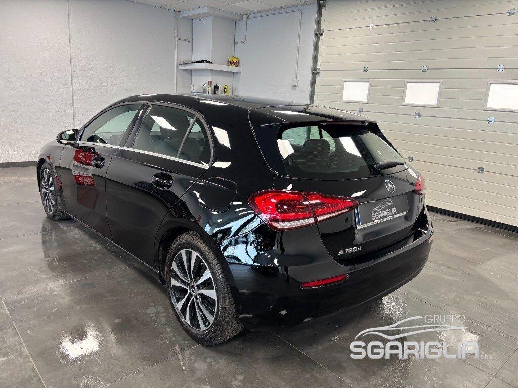Mercedes A 180 d Executive Full Optional