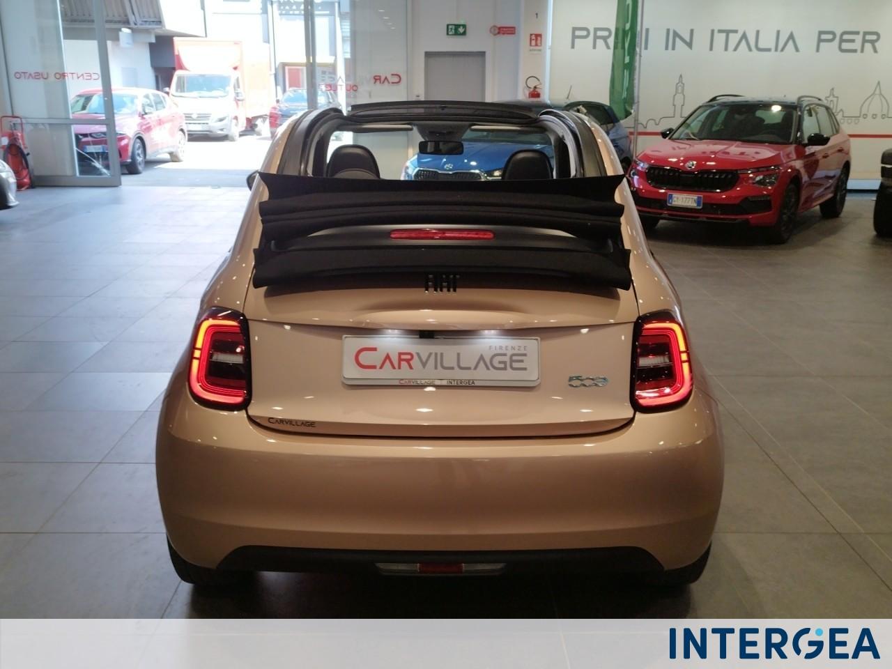 FIAT 500e Cabrio 42 kWh