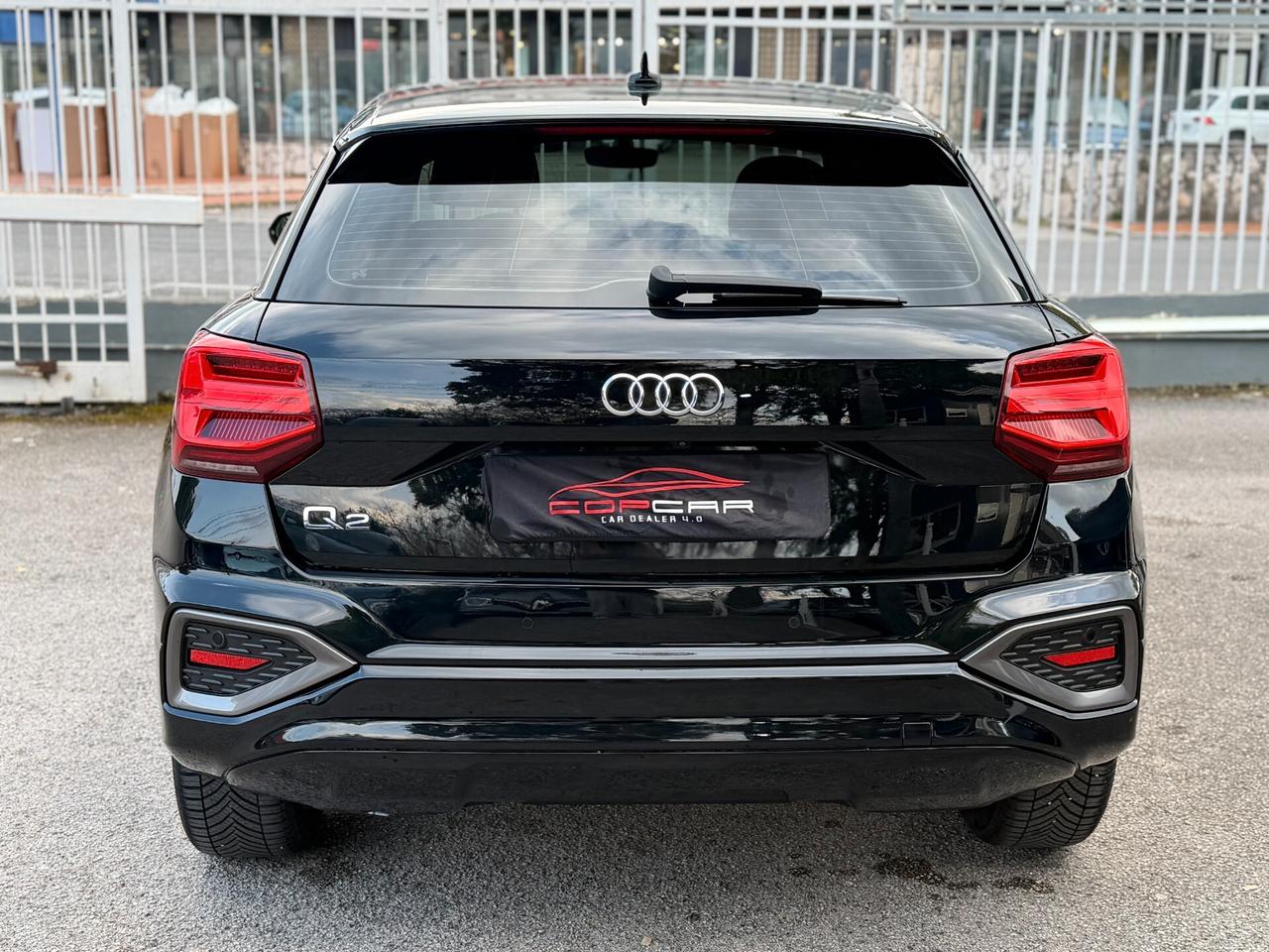 Audi Q2 30 TDI 116CV S-tronic Identity Black