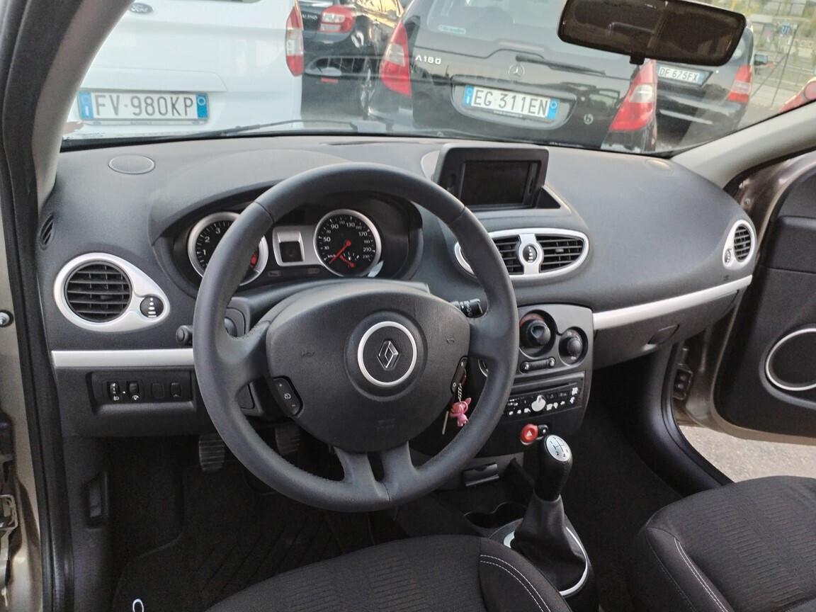 Renault Clio 1.2 16V 5 porte Dynamique GPL 2/2010 KM 97000 CONSEGNA CON MANUTENZIONI