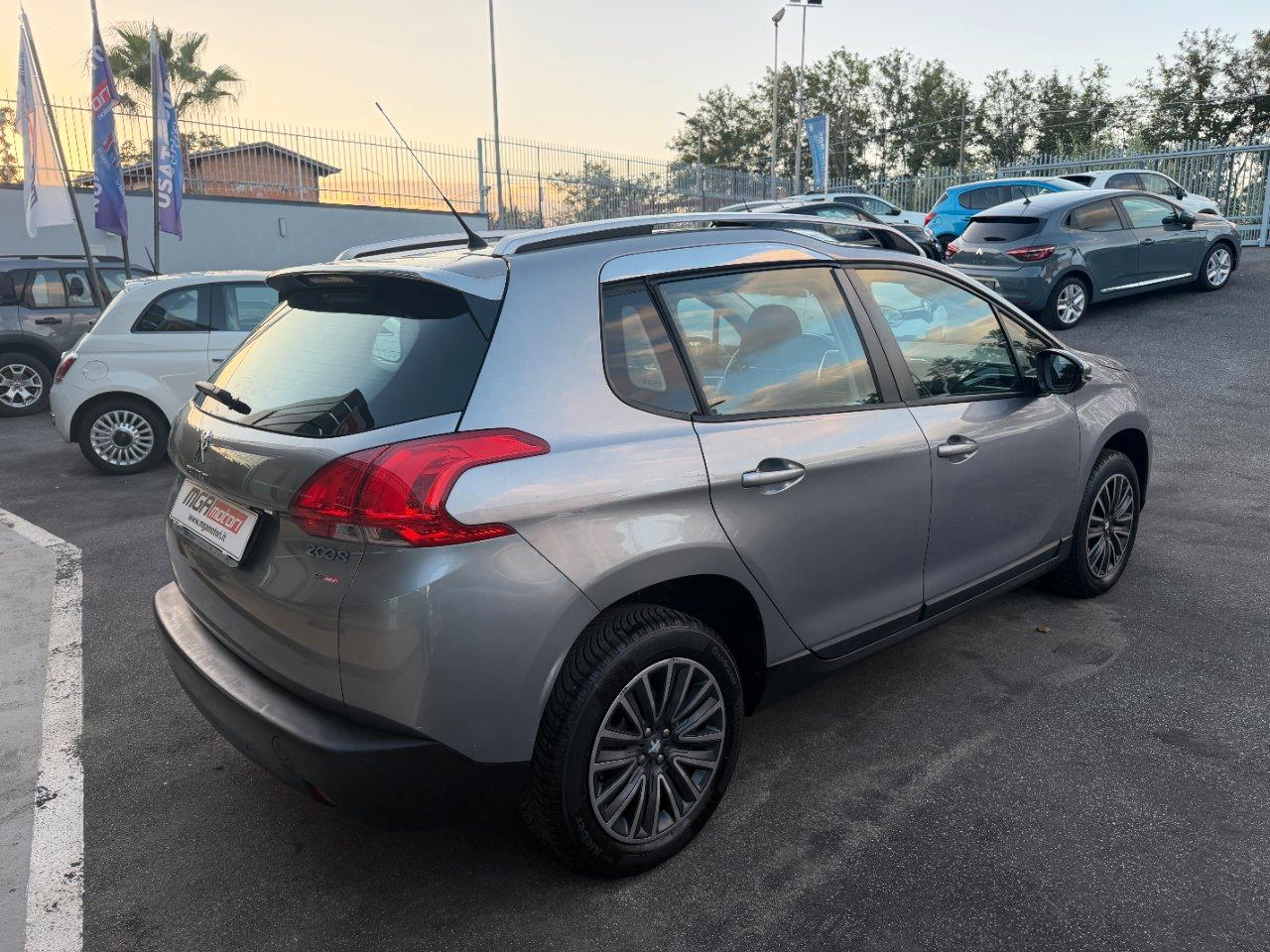 Peugeot 2008 2008 1.2 puretech (vti) 12v Active 82cv