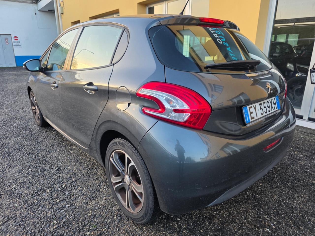 Peugeot 208 1.4 VTi 95 CV 5p. GPL Access