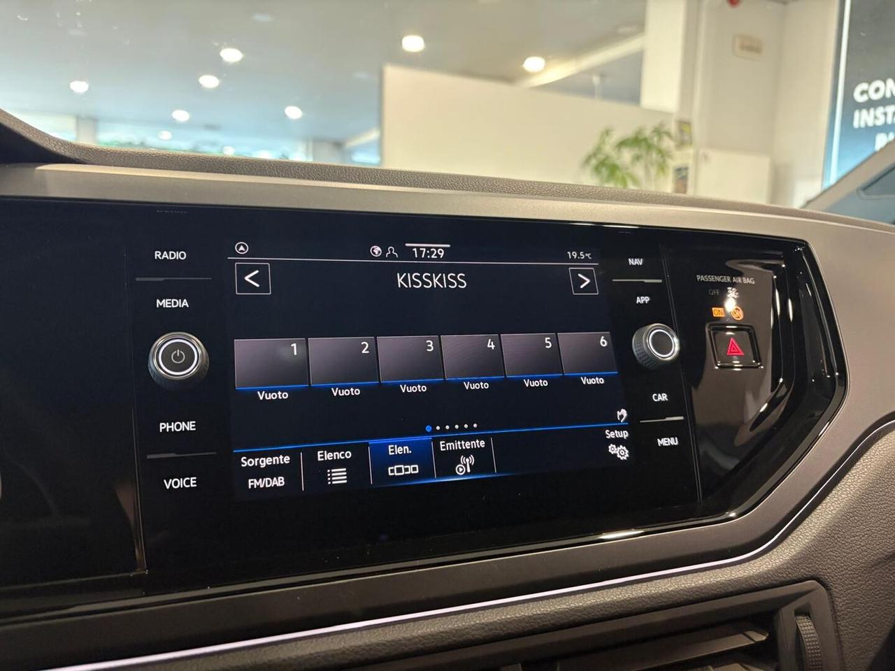 Volkswagen Taigo 1.0 tsi R-Line 115cv