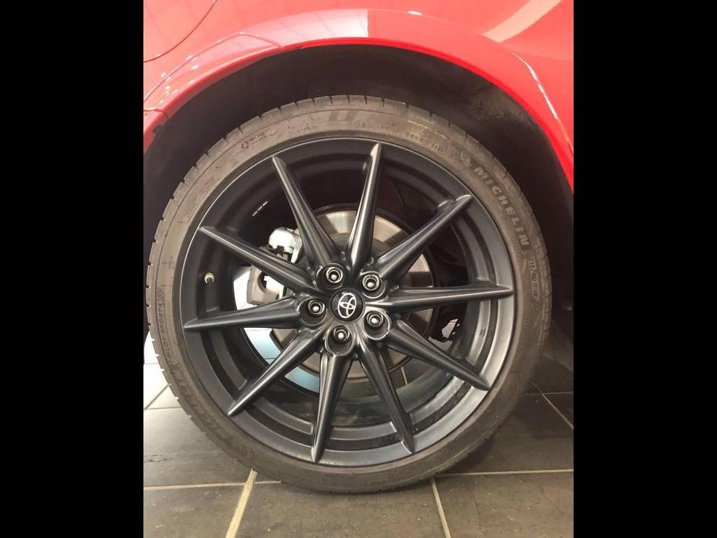 Toyota GR86 2.4 Premium Sport M/T