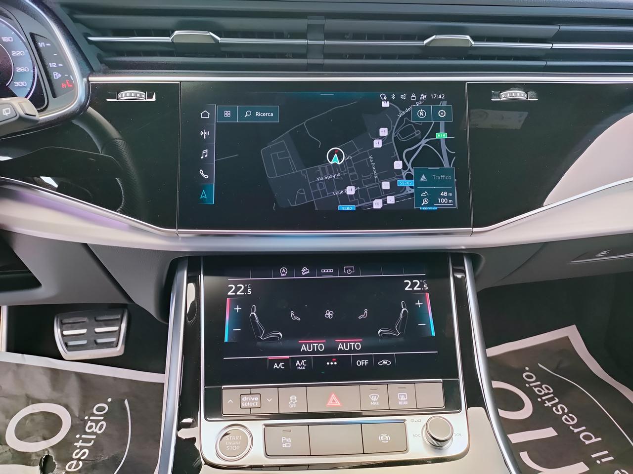 AUDI Q8 I 2018 - Q8 45 3.0 tdi mhev Sport quattro tiptronic