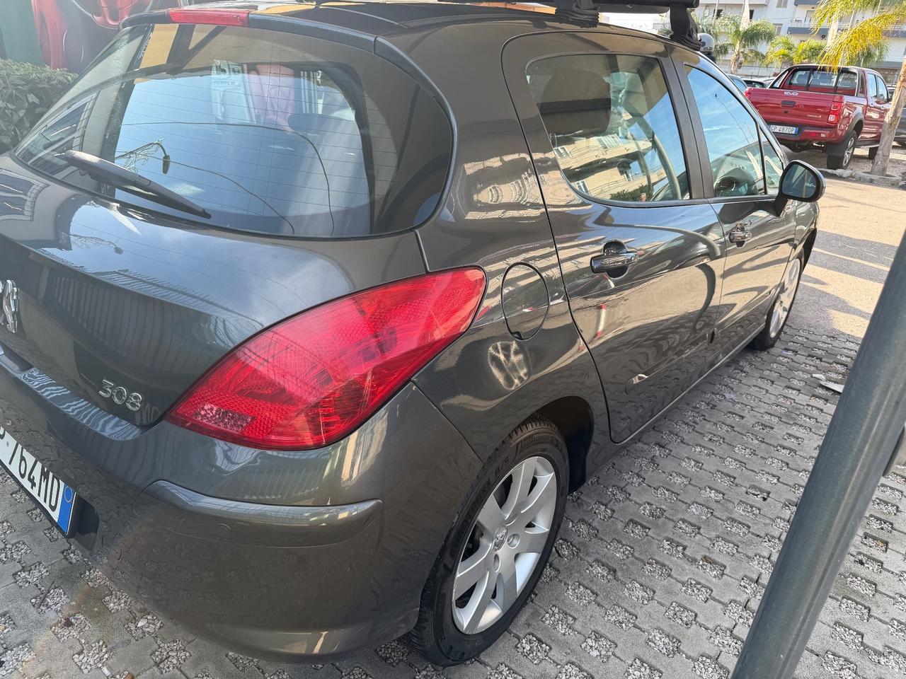 Peugeot 308 1.4 VTi 95CV 5p. Premium