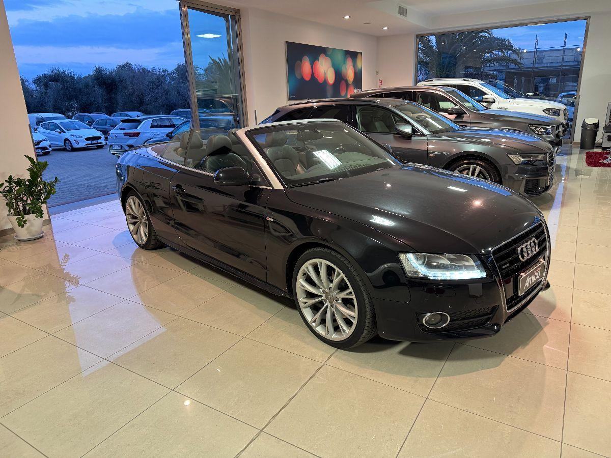 AUDI A5 Cabrio 3.0 V6 TDI Quattro S-tronic S-line