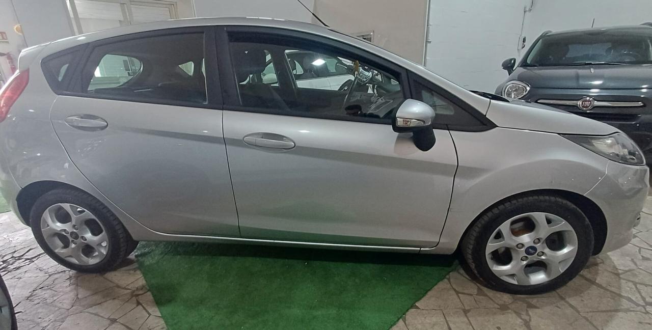 Ford Fiesta GPL DI SERIE BELLISSIMA - 2012