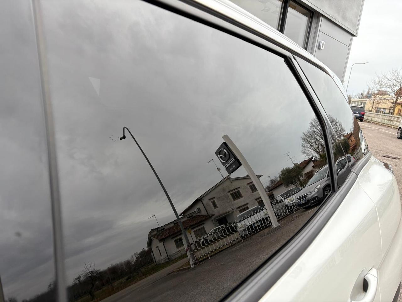 Peugeot 3008 ALLURE PACK BlueHDi 130 6mt SPOTICAR